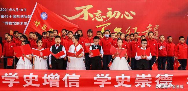 逃离昏暗的废弃城